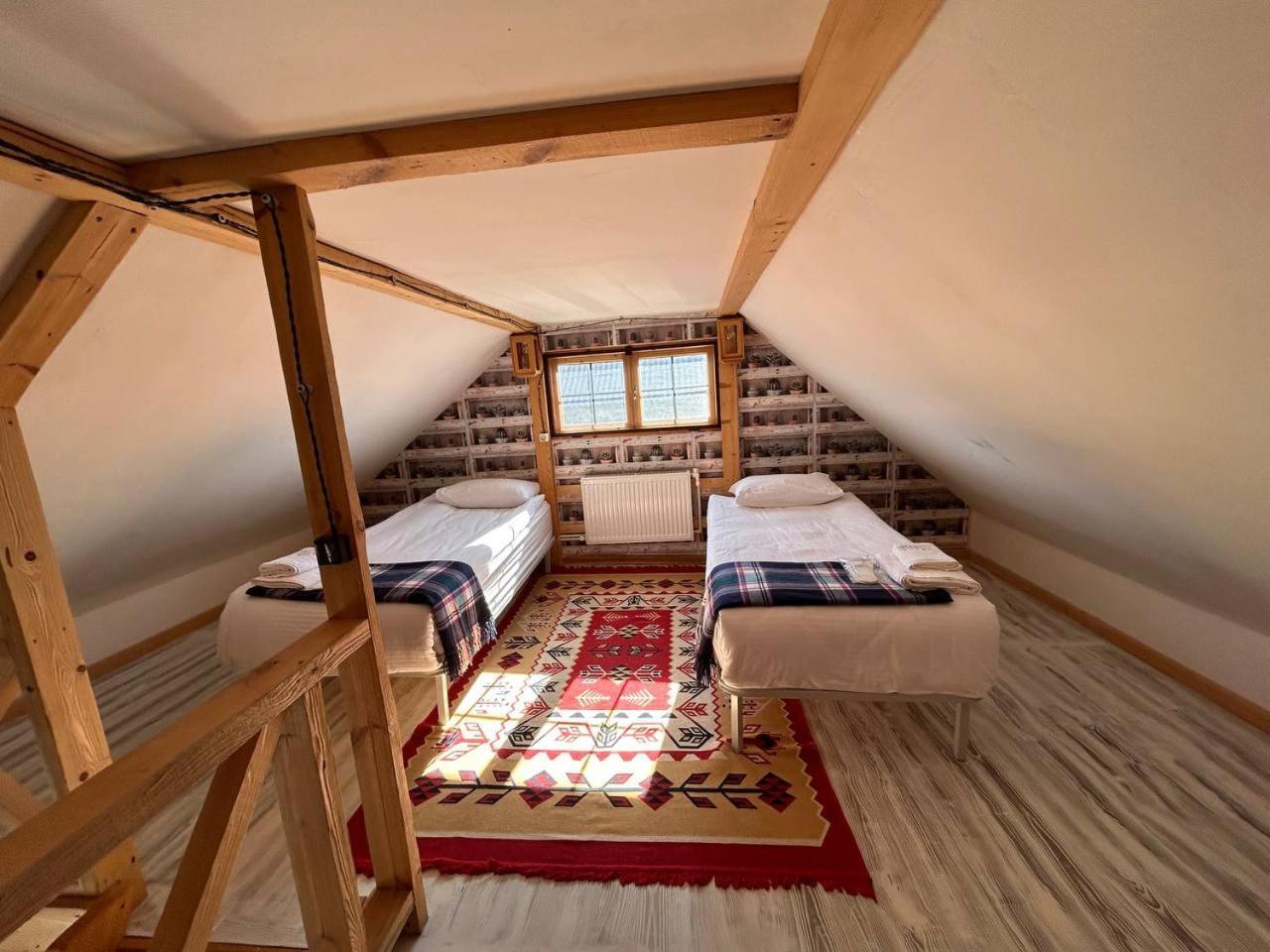 Hnameni Bovadzor Lodge ภายนอก รูปภาพ