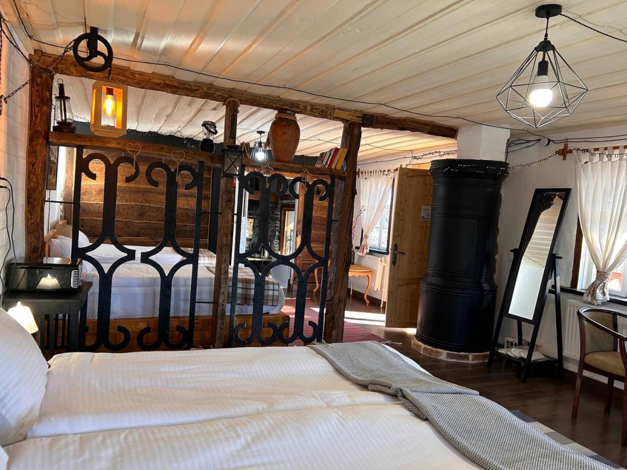 Hnameni Bovadzor Lodge ภายนอก รูปภาพ